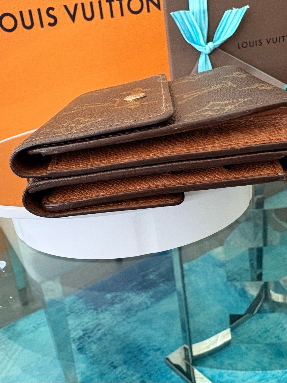 Louis Vuitton Compact Monogram Wallet - Picture 7 of 16